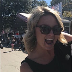 Meet your Posher, Amy